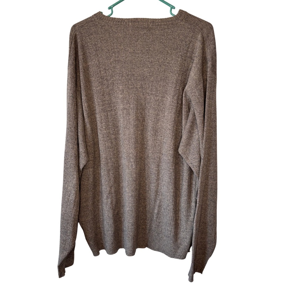 Men's Linen Blend Long Sleeve Lightweight V-Neck Sweater - Picture 2 of 3